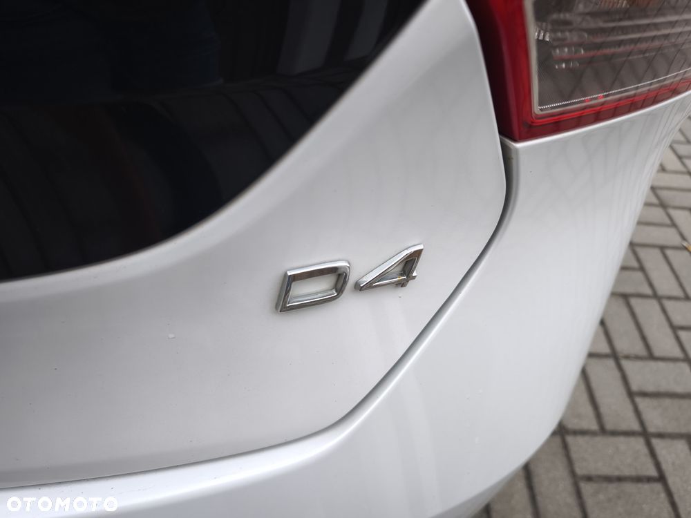 Volvo V40 D4 RDesign - 28