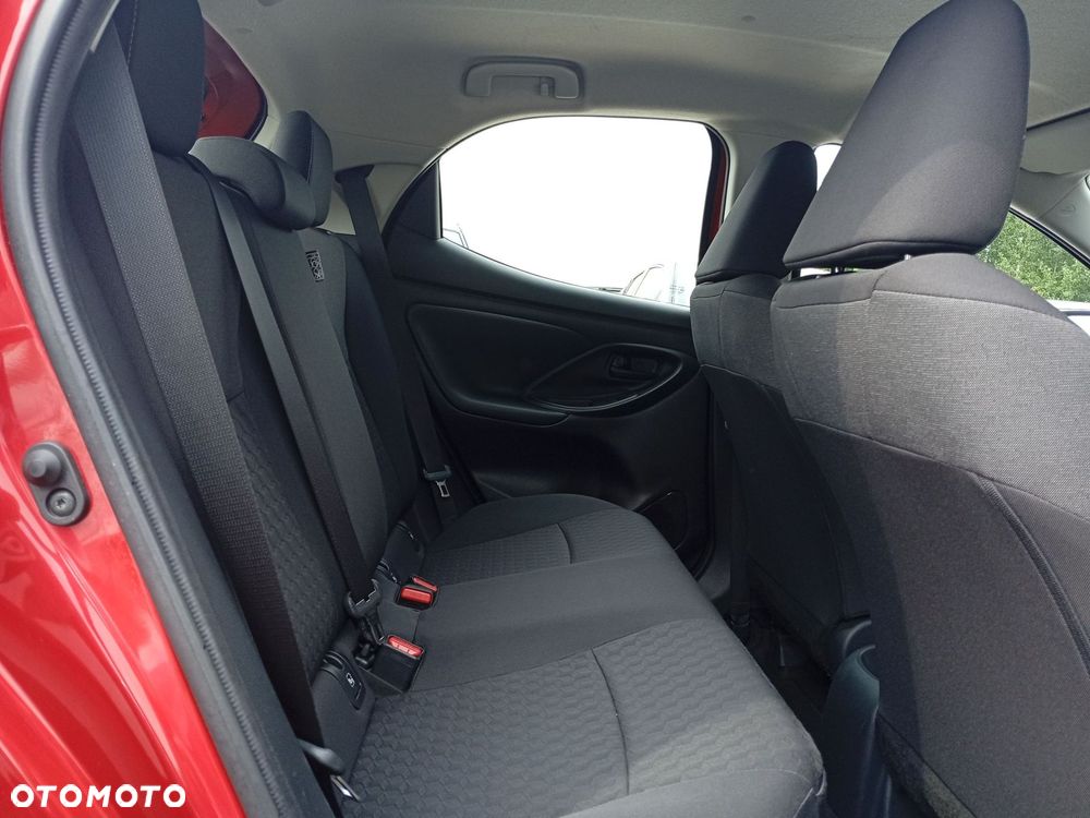 Toyota Yaris 1.5 Comfort - 21