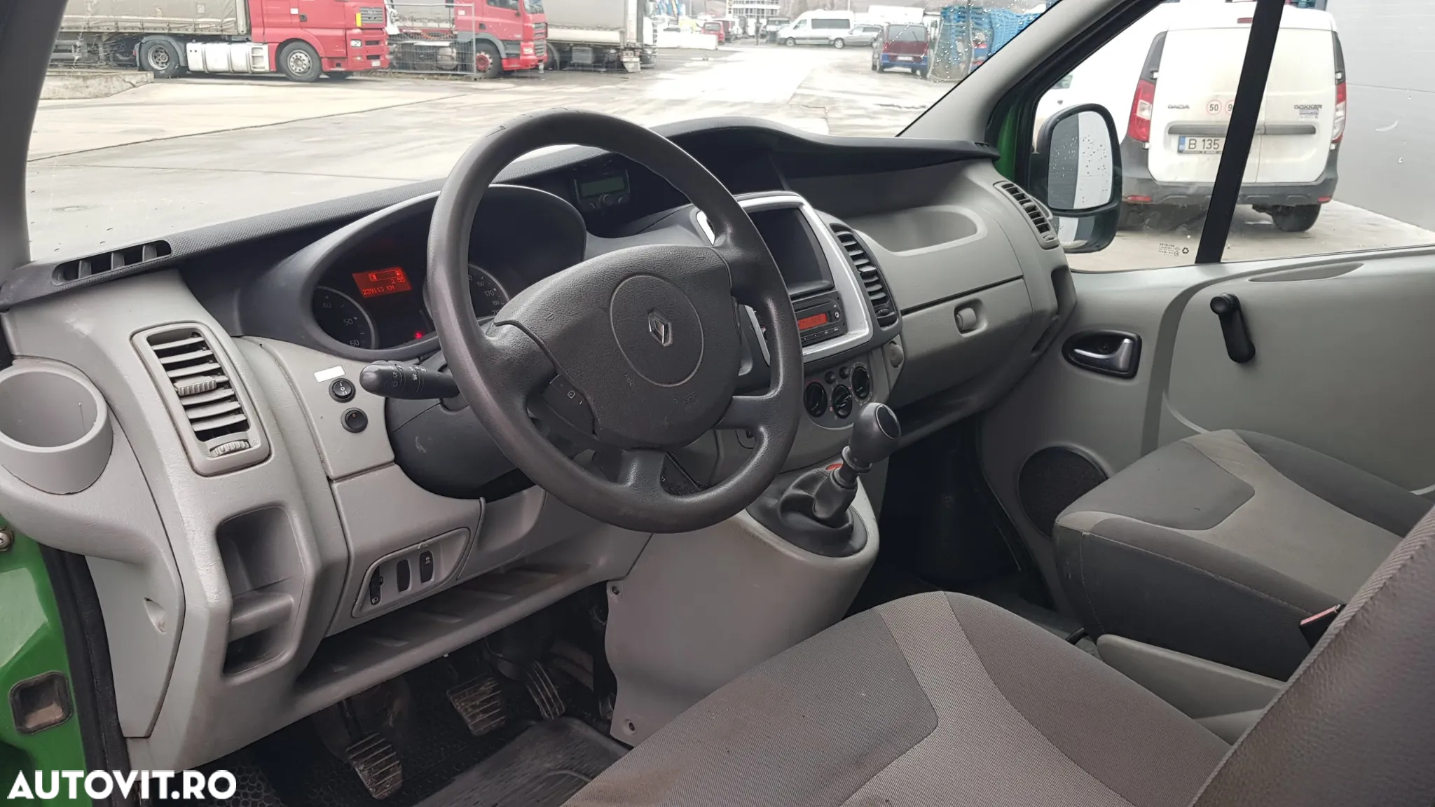 Renault Trafic 115 DCi - 5