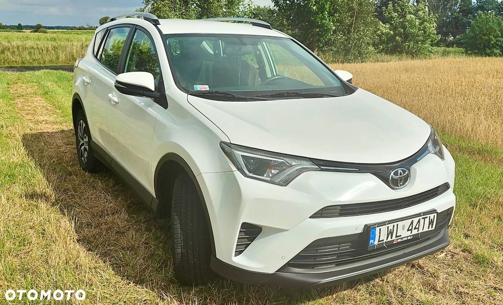 Toyota RAV4 2.0 D-4D Active 4x2 - 10