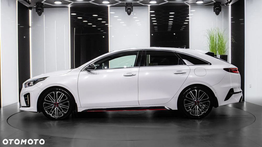 Kia ProCeed - 6