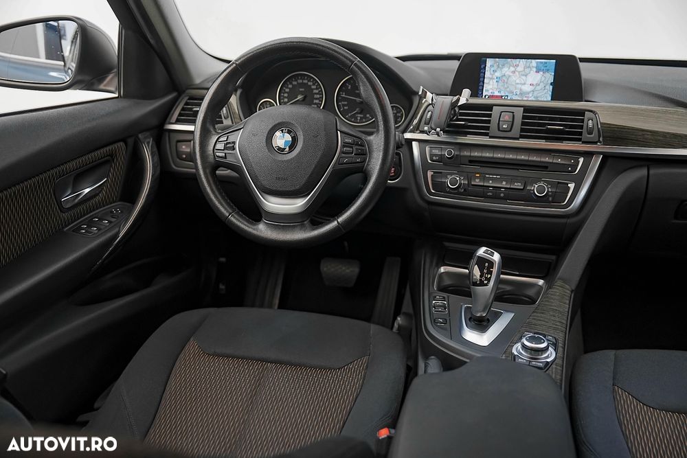 BMW Seria 3 - 17
