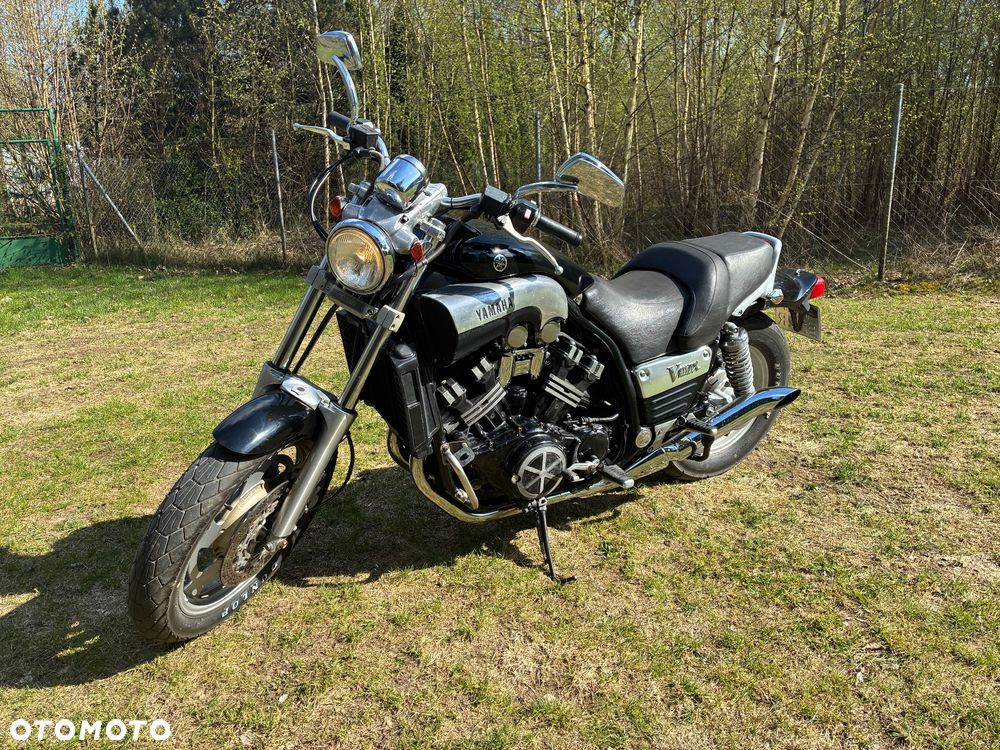 Yamaha V-MAX - 4