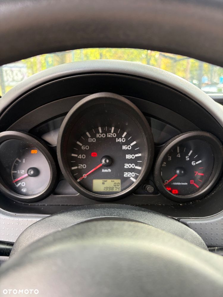 Mitsubishi Colt 1.3 Inform - 11