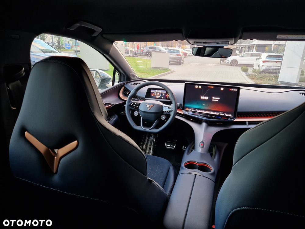 Cupra Tavascan - 9