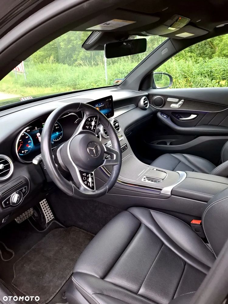 Mercedes-Benz GLC 300 4Matic 9G-TRONIC - 20