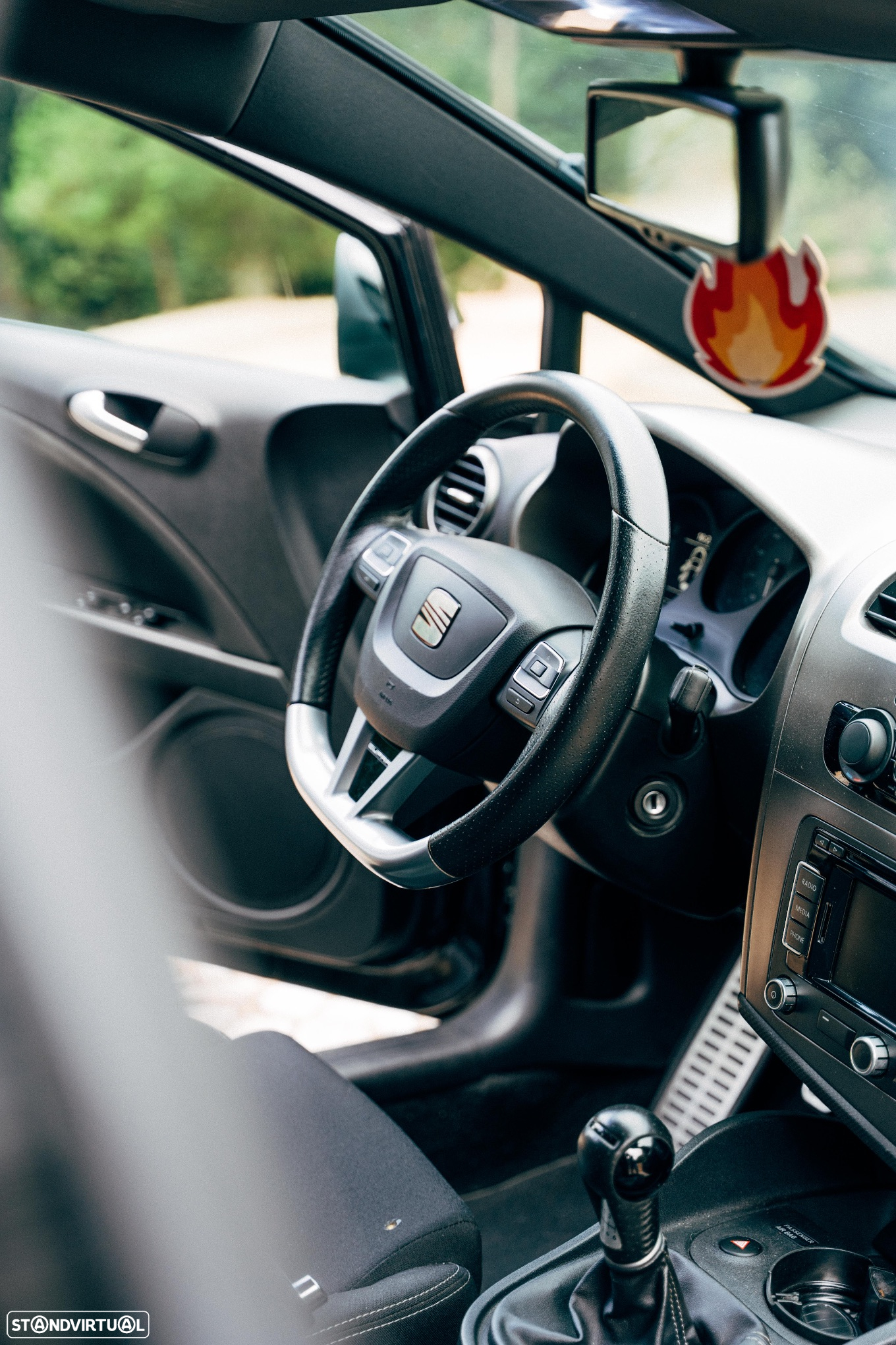 SEAT Leon 2.0 TSI Cupra R - 4