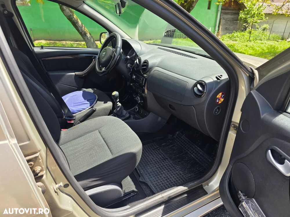 Dacia Duster 1.6 4x4 Prestige - 7