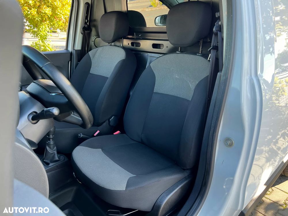 Dacia Dokker 1.5 Blue dCi Laureate - 12