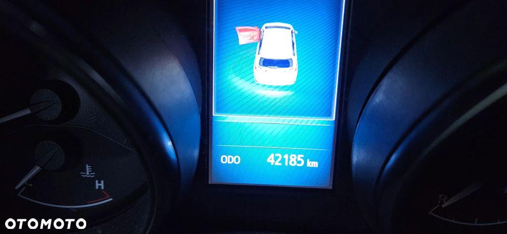 Toyota Auris 1.6 Comfort - 12