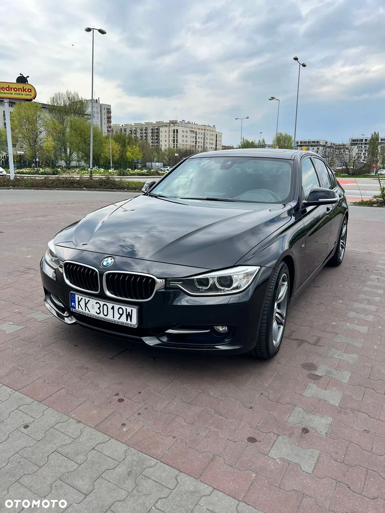 BMW Seria 3 328i Sport Line - 2