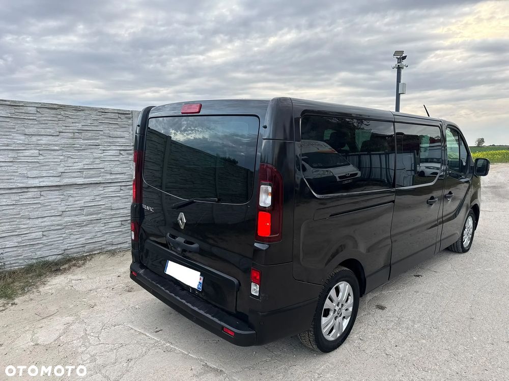 Renault Trafic 2023 photo 4