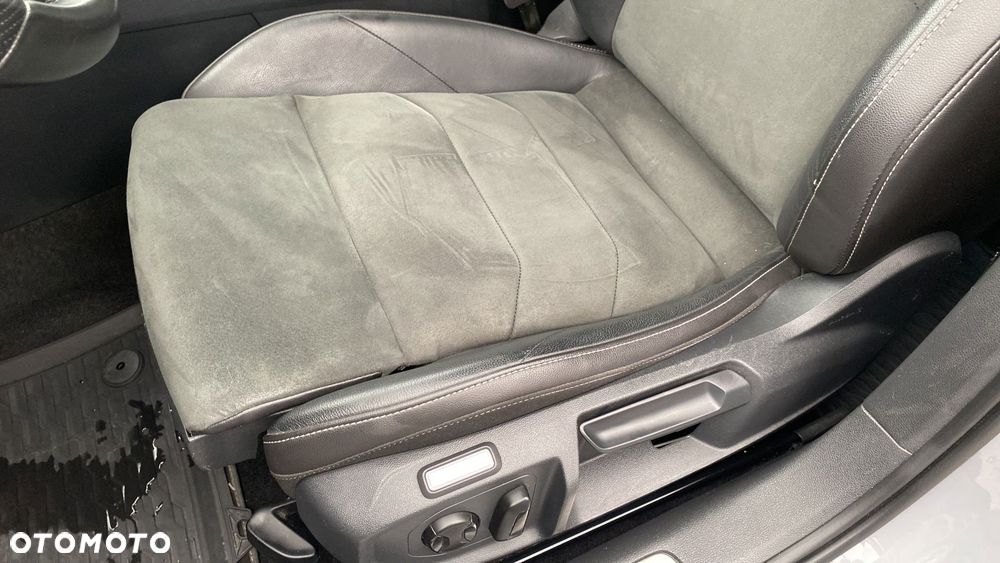 Volkswagen Arteon 2.0 TDI R-Line DSG - 16