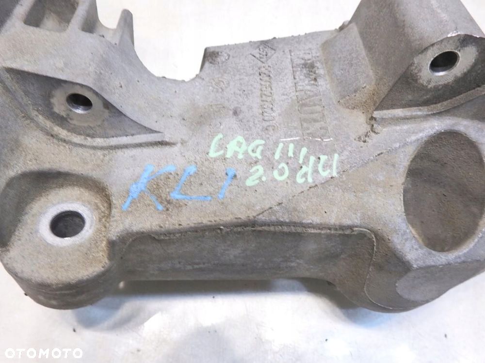 ŁAPA PODSTAWA ALTERNATORA LAGUNA III 2.0 DCI - 2