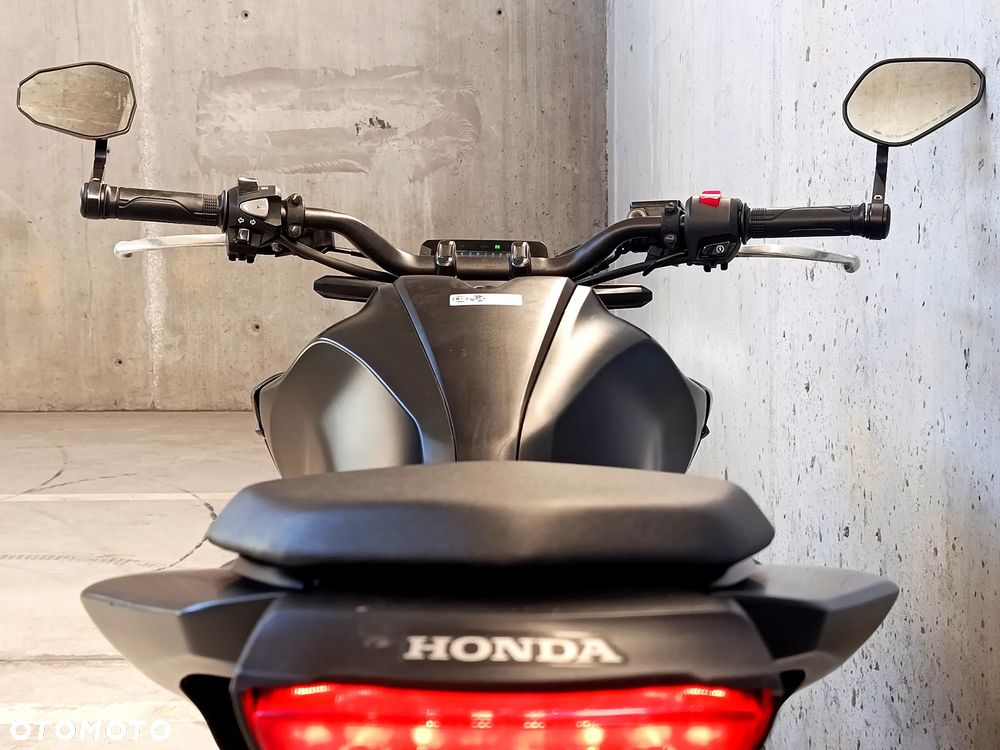 Honda CB - 15