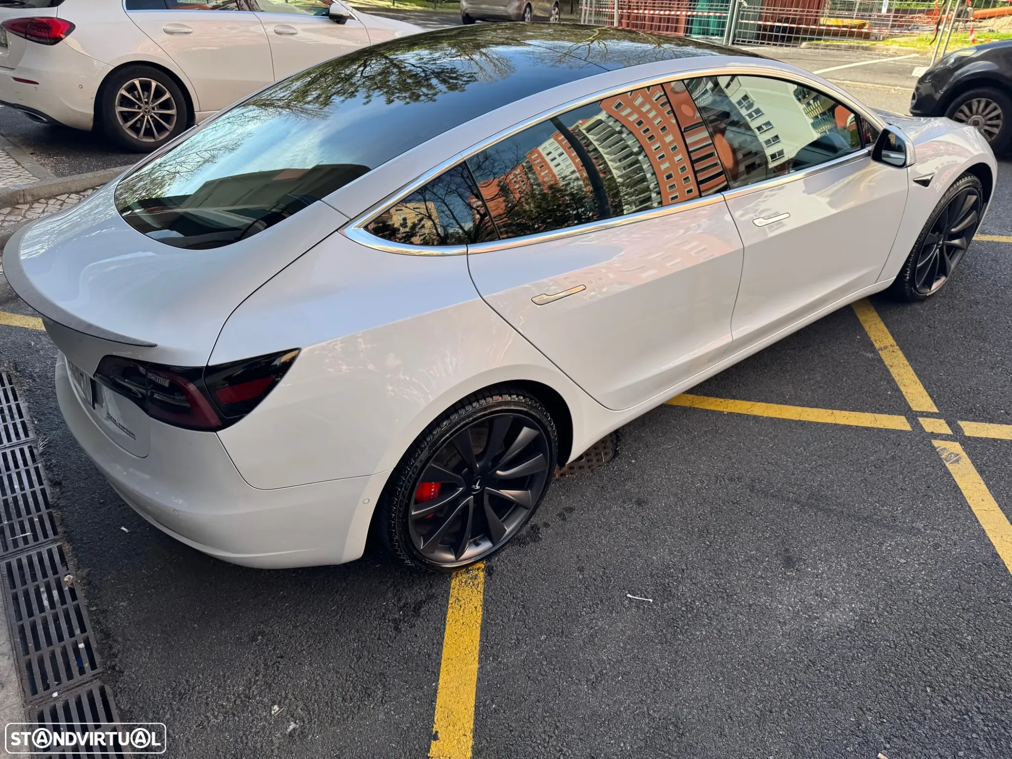 Tesla Model 3 AWD Dual Motor Performance - 5