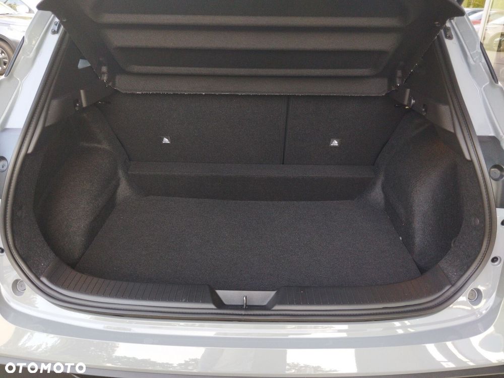 Nissan Qashqai 1.3 DIG-T MHEV Acenta Xtronic - 17