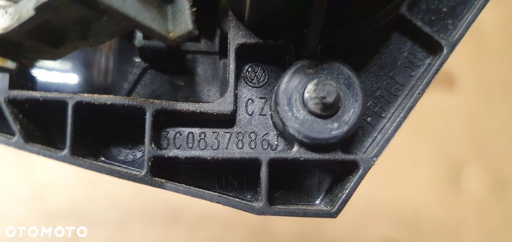 Klamka prawy tył tylna prawa KEYLESS GO mocowanie VW Passat B6 3C0837886J - 8