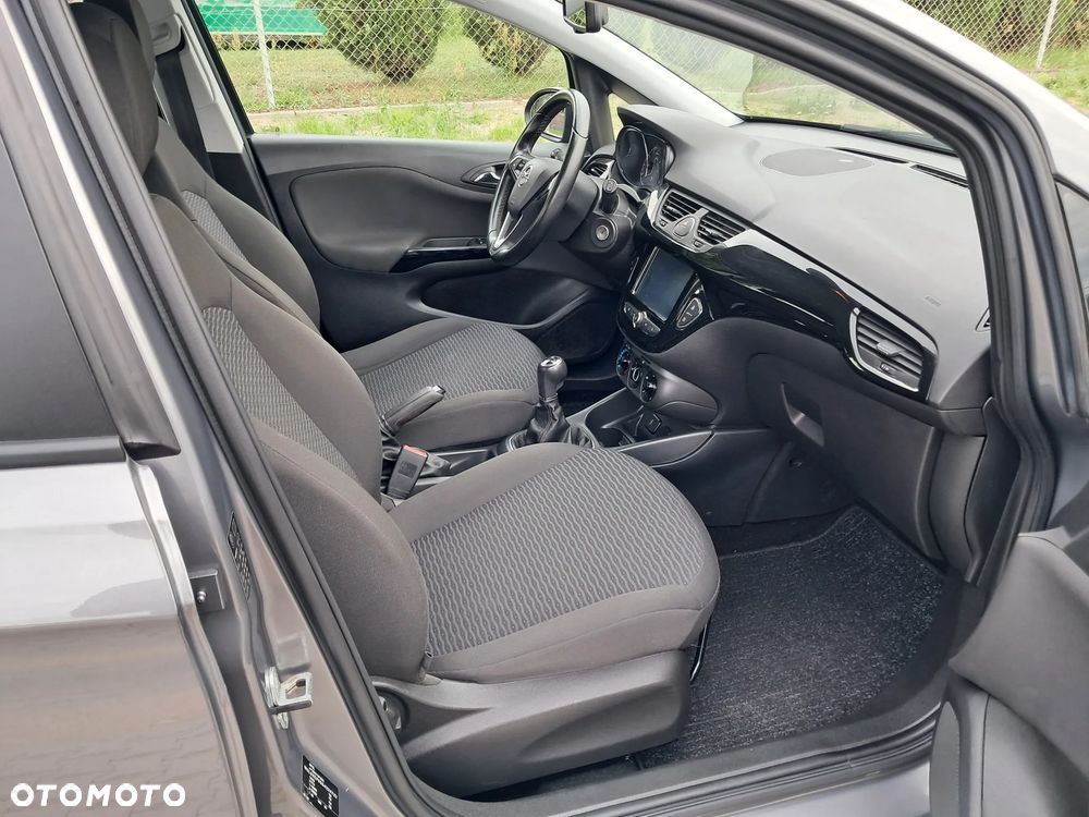Opel Corsa 1.4 16V Cosmo - 15