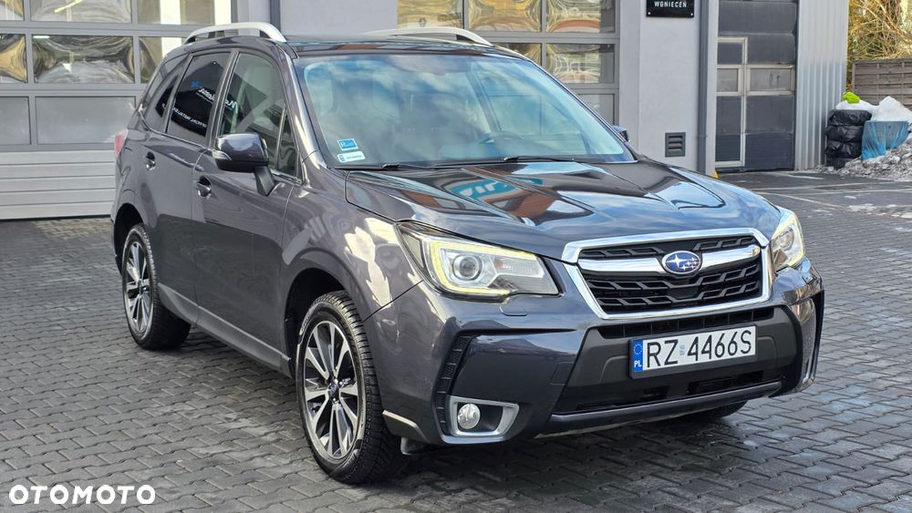 Subaru Forester 2.0 XT Platinum Lineartronic - 4