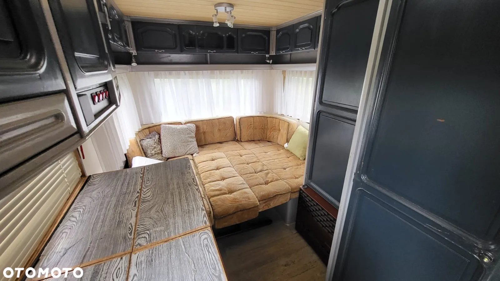Burstner LUX - 8