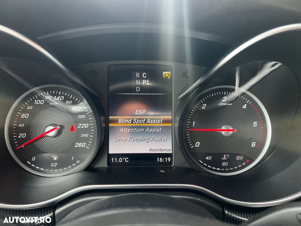 Mercedes-Benz V 220 CDI Lang 7G-TRONIC - 18