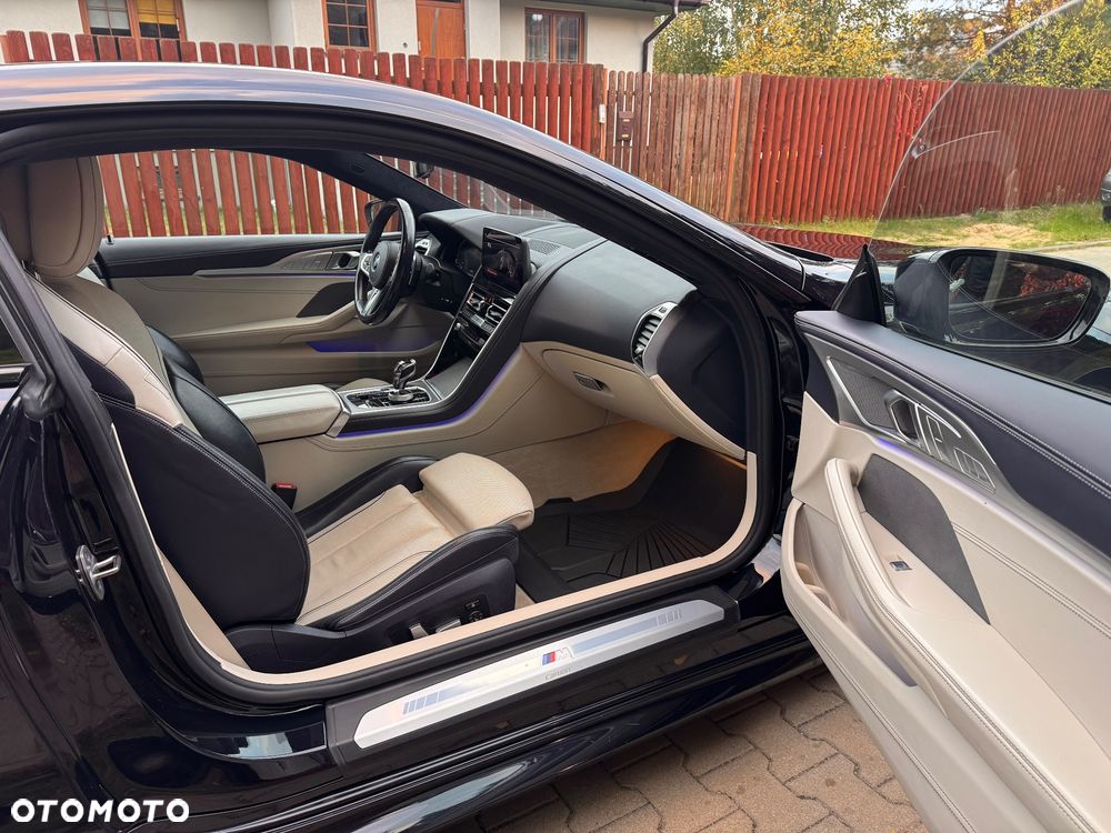 BMW Seria 8 - 19