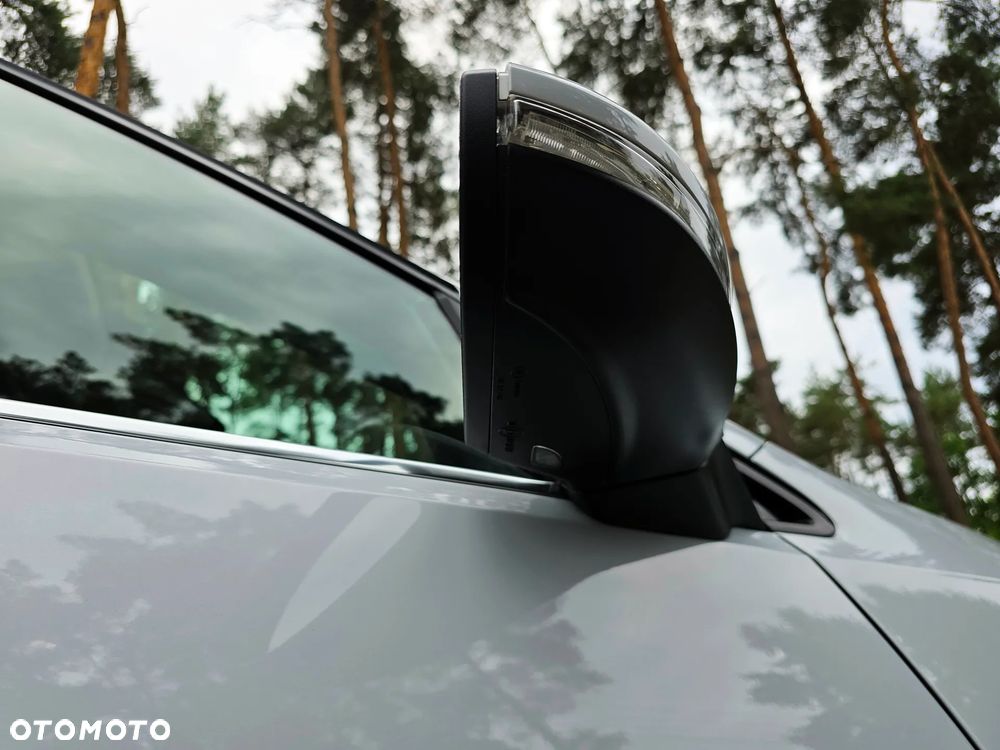 Volkswagen Golf 1.5 TSI ACT OPF DSG Highline - 25