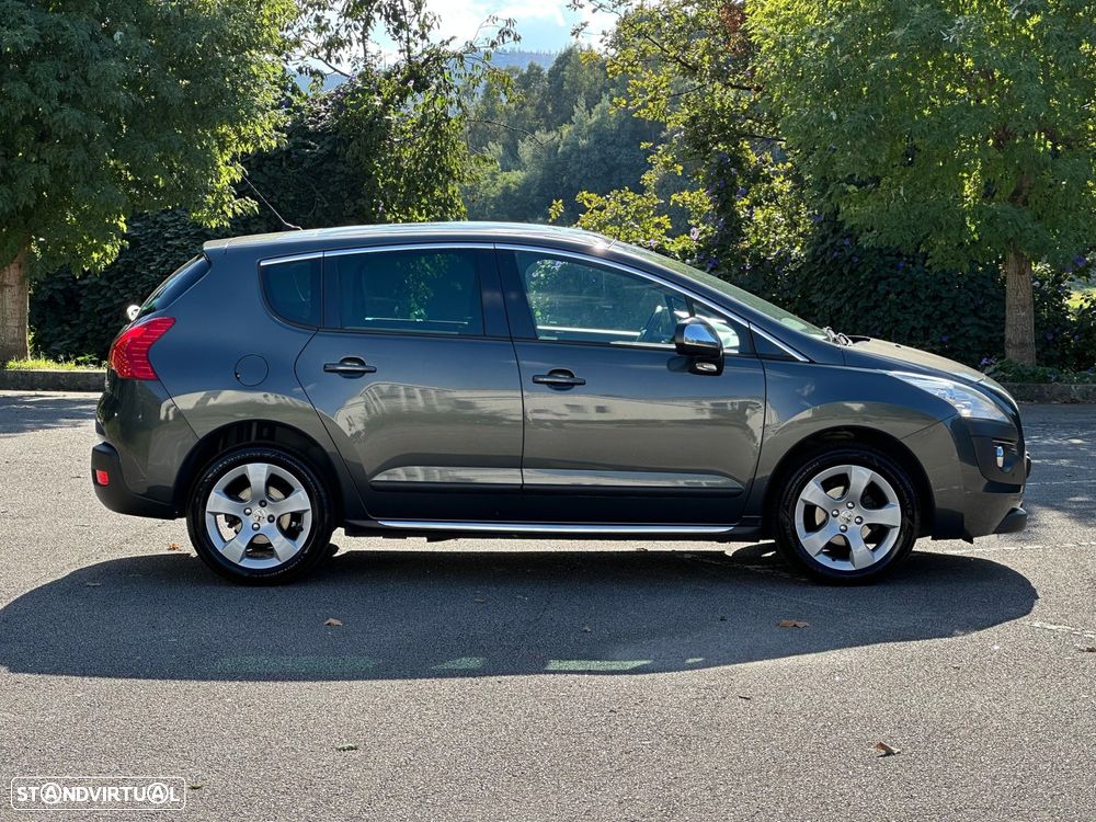 Peugeot 3008 1.6 HDi Allure - 24