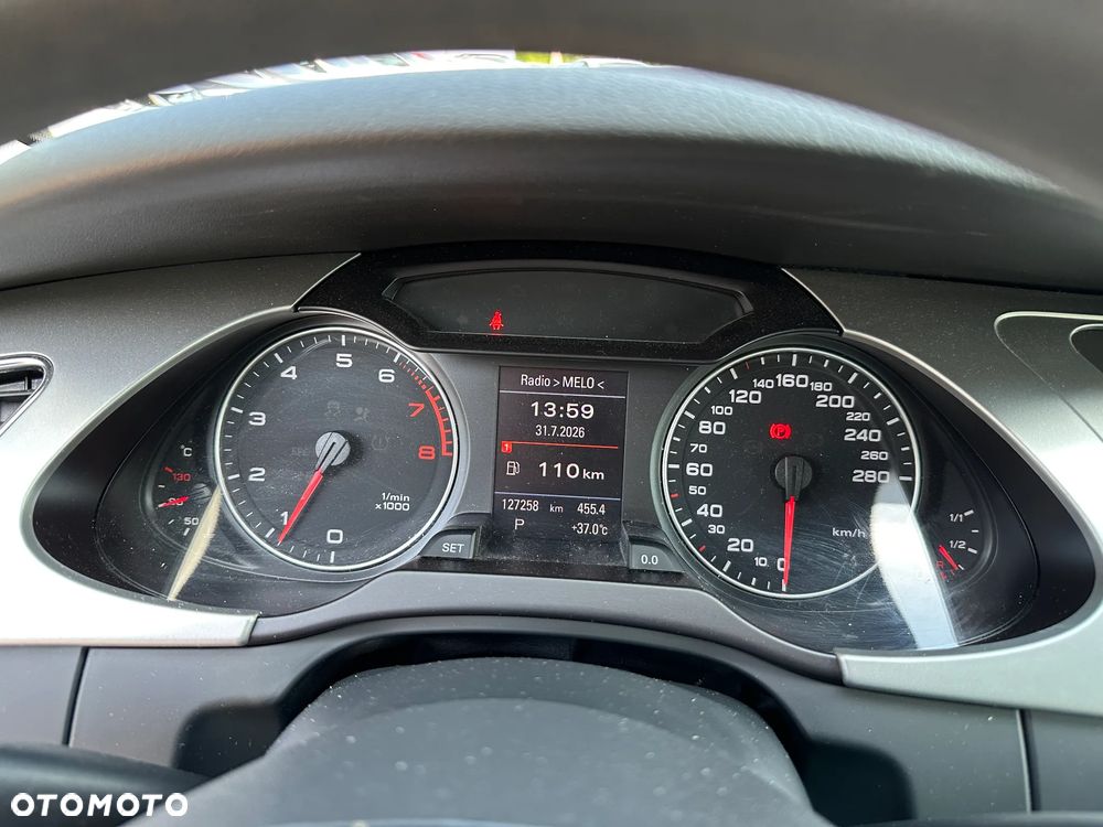 Audi A4 Limousine - 9