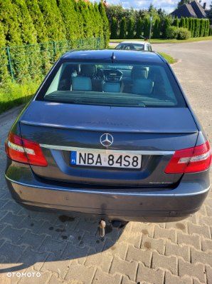 Mercedes-Benz Klasa E 220 CDI DPF BlueEFFICIENCY Automatik Avantgarde - 8