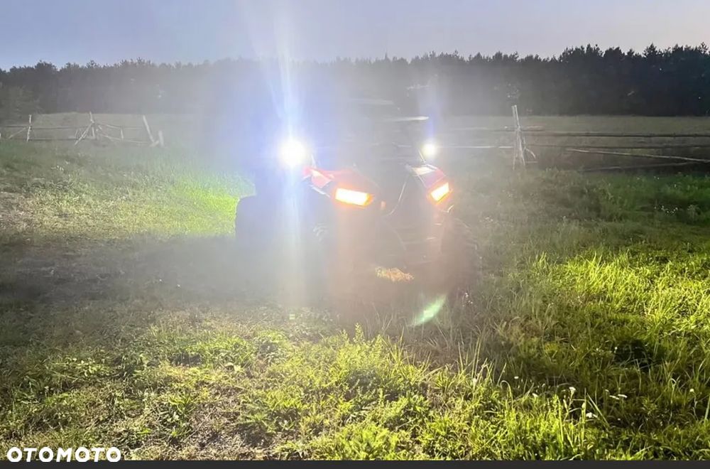 Polaris RZR - 6