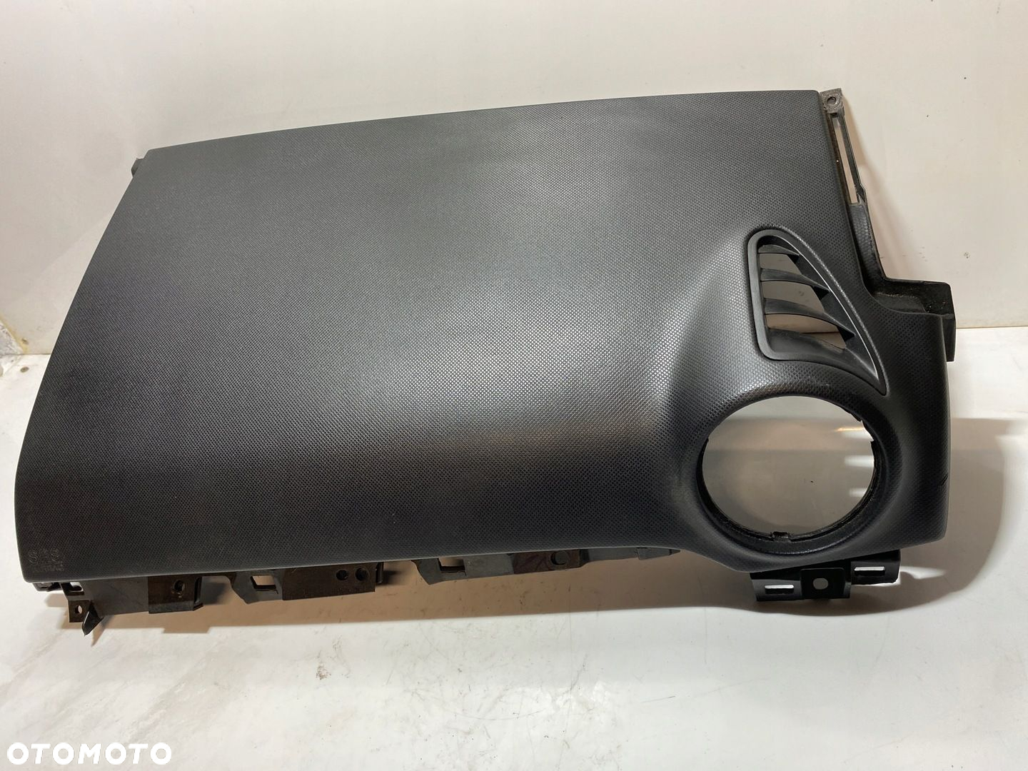 ZAŚLEPKA PODUSZKI AIRBAG PASAŻERA MAZDA 3 I BK 03 - 2