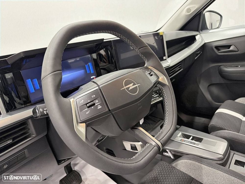 Opel Frontera 1.2 Hybrid Edition eDCT — fotografia 12