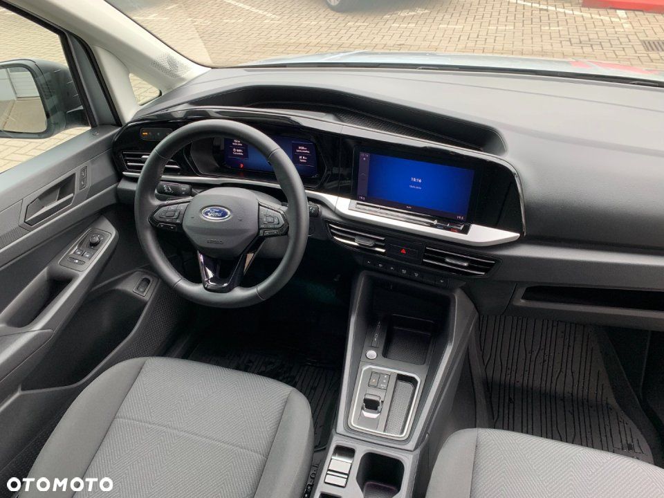 Ford Transit Connect - 11