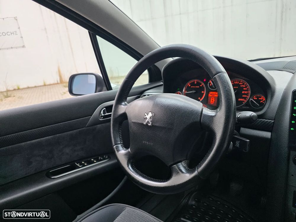 Peugeot 407 SW 1.6 HDi Executive - 48