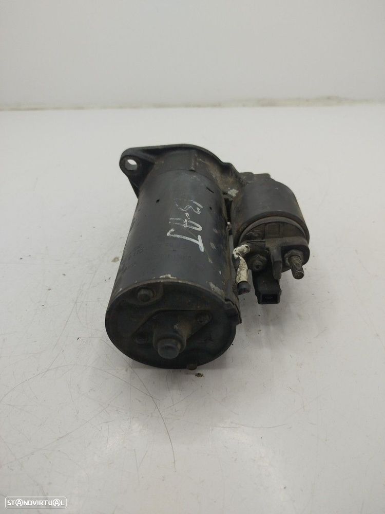 Motor De Arranque Volkswagen Passat Variant (3A5, 35I) - 4