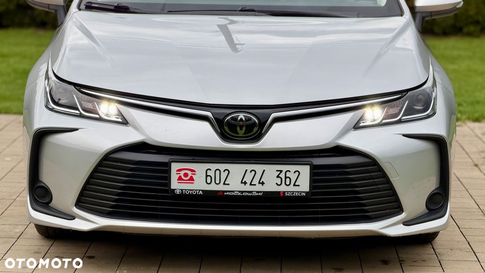 Toyota Corolla 1.6 Active - 11