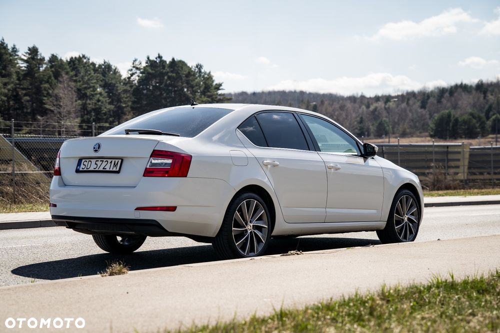 Skoda Octavia 1.8 TSI L&K DSG - 8