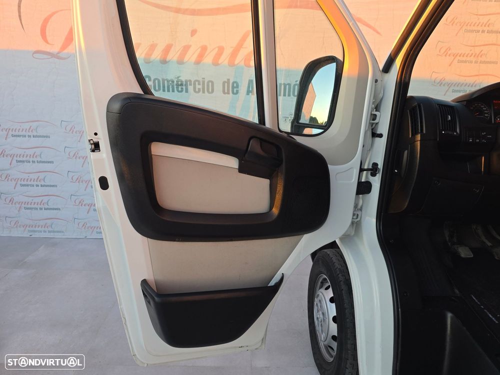 Peugeot Boxer 2.0 BlueHDi 333 L2H2 Pro - 18