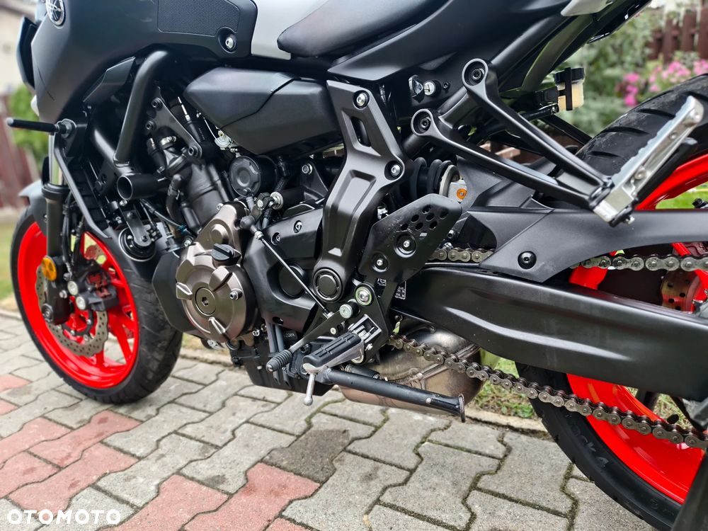 Yamaha MT - 22