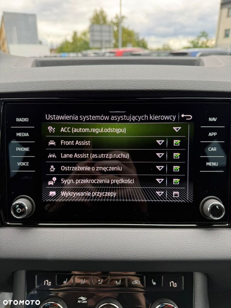Skoda Karoq 1.5 TSI ACT Sportline DSG - 21