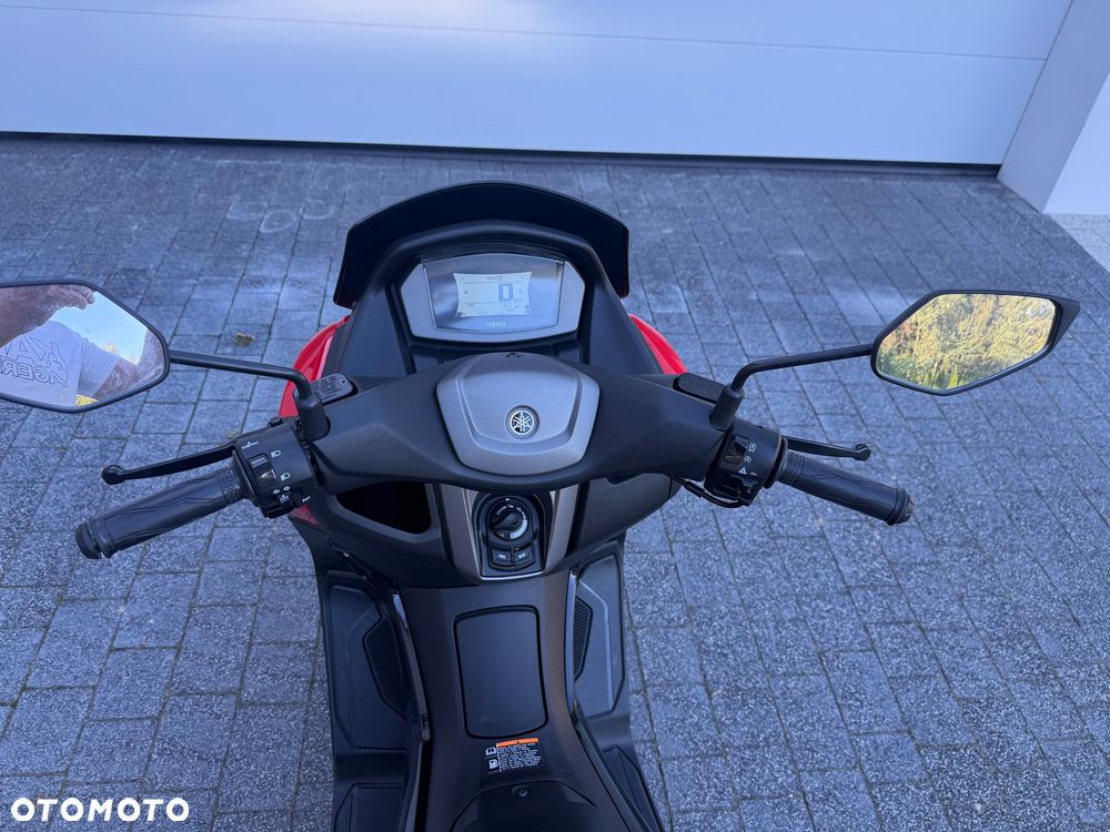 Yamaha NMAX - 2