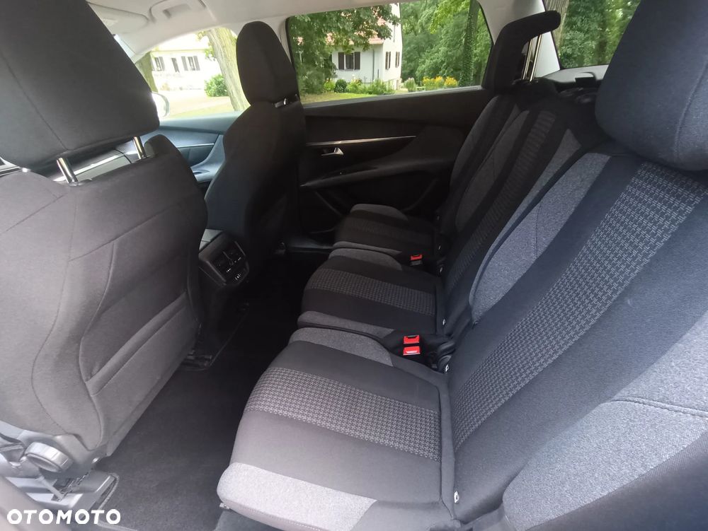 Peugeot 5008 1.5 BlueHDI Active S&S EAT8 - 6