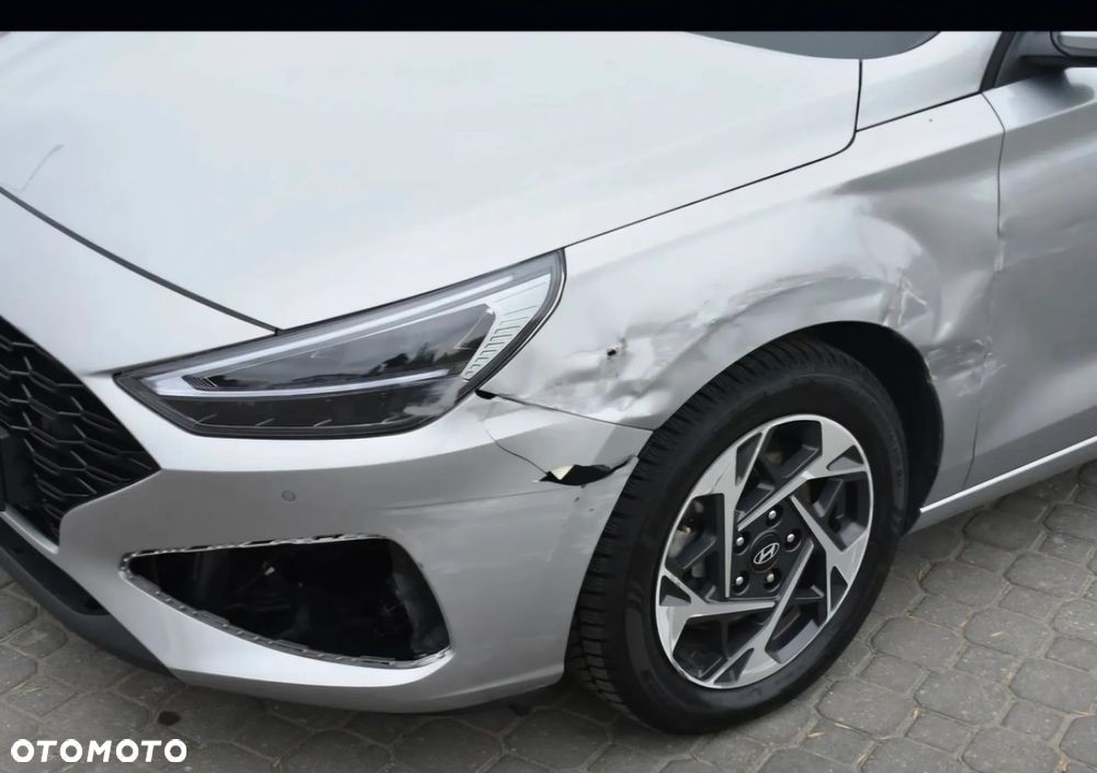 Hyundai i30 1.5 T-GDI 48V Smart - 14