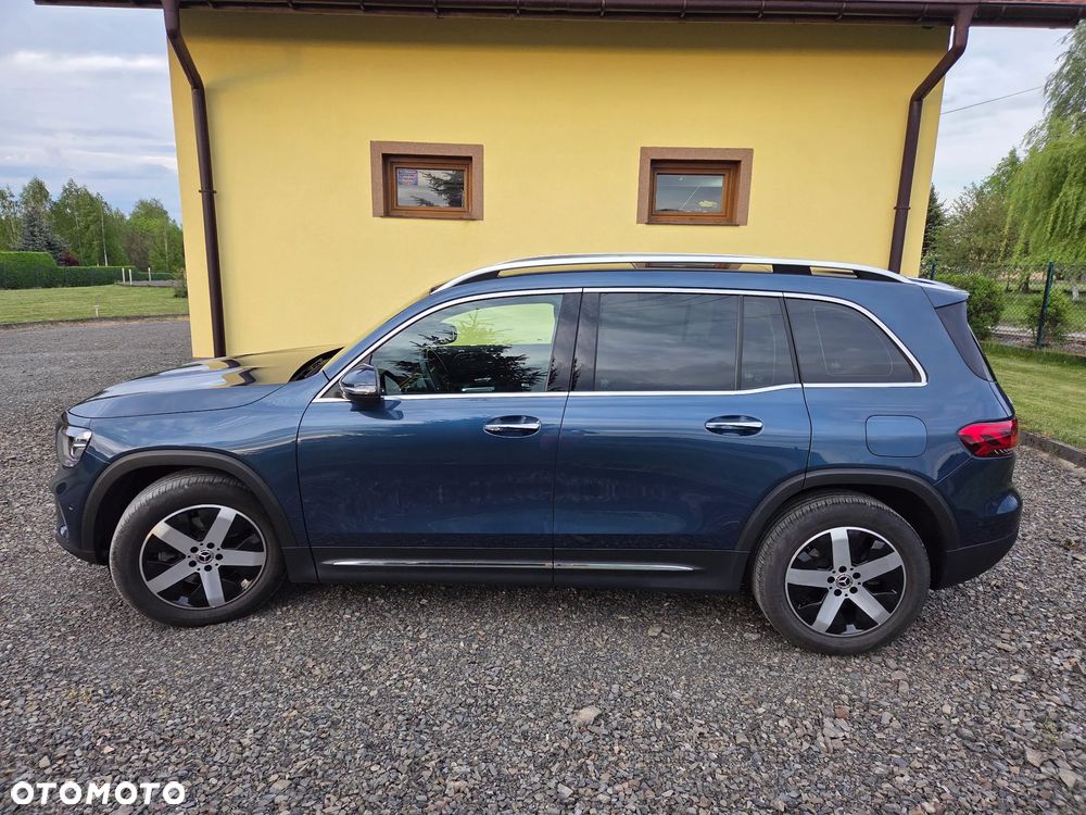 Mercedes-Benz GLB - 4