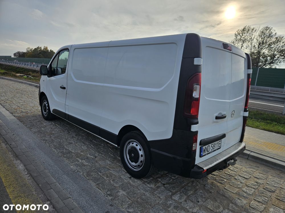 Opel Vivaro - 5