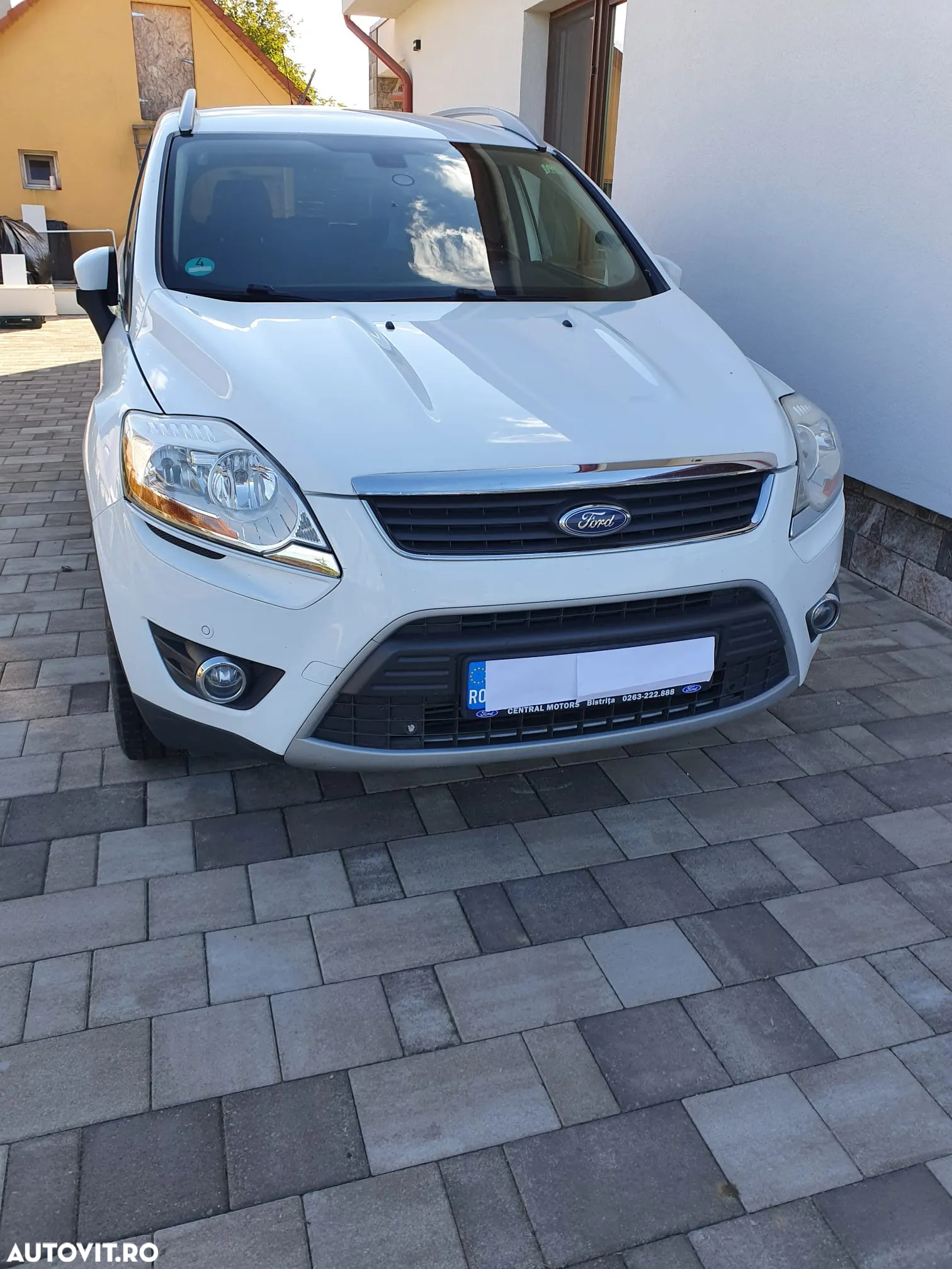 Ford Kuga - 20