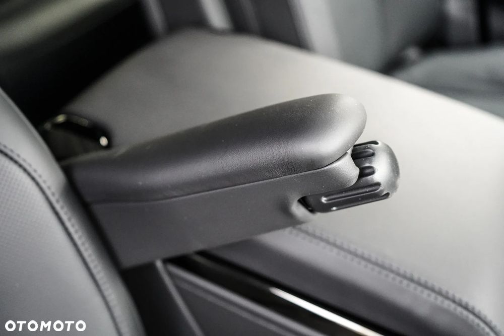 Land Rover Range Rover Sport D300 Dynamic SE - 18