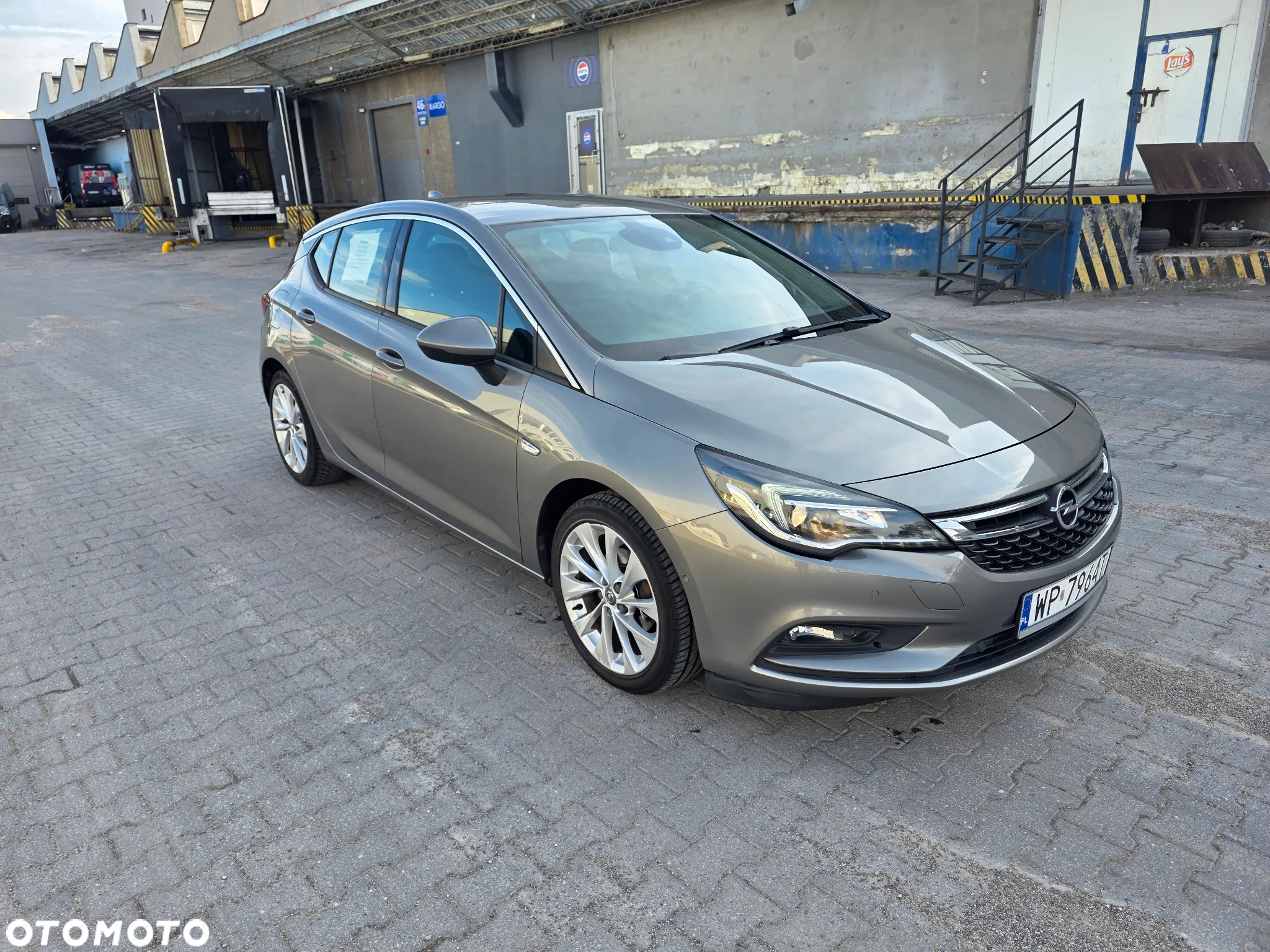 Opel Astra 1.6 CDTI Active - 2